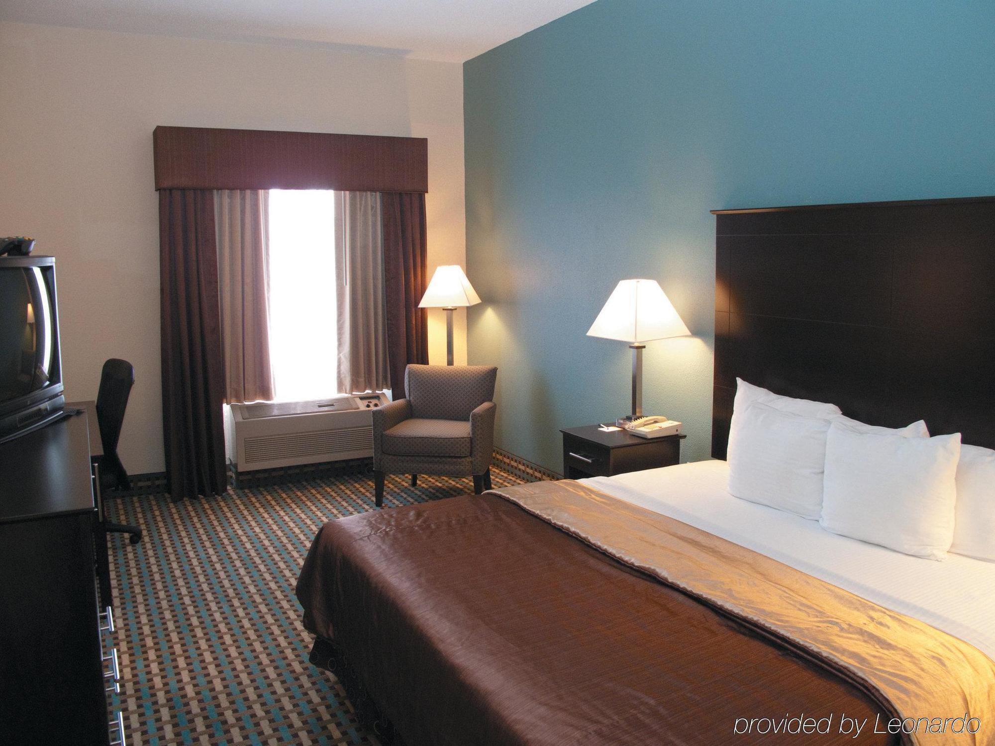 La Quinta Inn By Wyndham Columbia Se Fort Jackson Екстер'єр фото